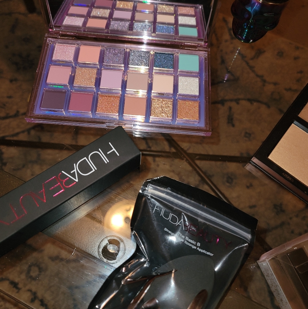 Huda bundle - Picture 2 of 4